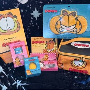 Glamlite x Garfield PR Collection